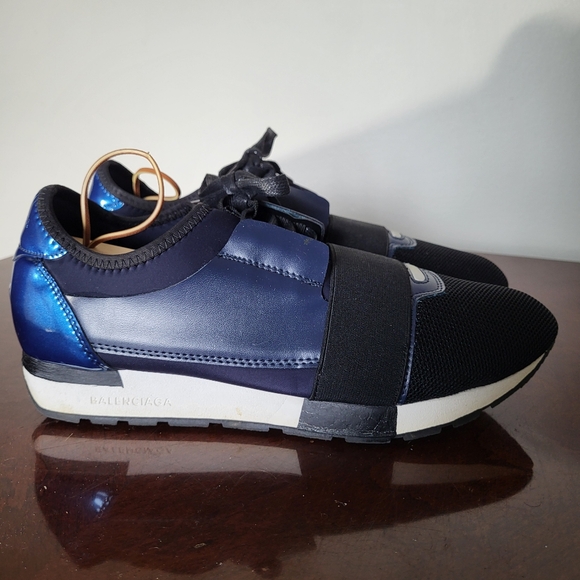 Navy Blue Sneakers with Hybrid Design and Elastic Strap - Picture 3 of 13